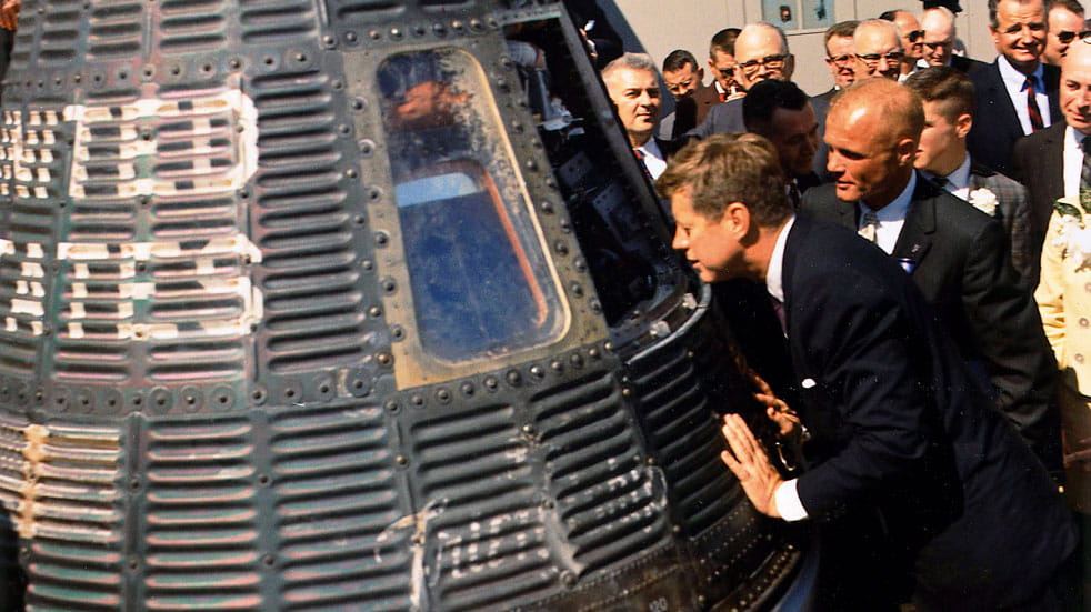 John F Kennedy inspects ‘Friendship 7’ at Cape Canaveral 